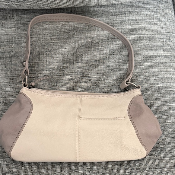 Furla Metallic and Beige Leather Shoulder Bag - Picture 4 of 4